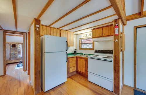 Mauk Cabina | Buena Vista Cabin: Tranquil Haven Near Town Square