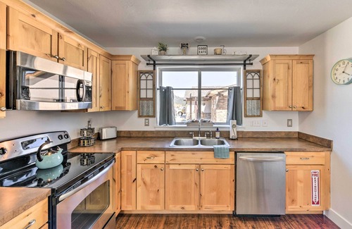 Buena Vista Cabaña | Buena Vista Cottage ~ 1 Mi to Downtown BV!