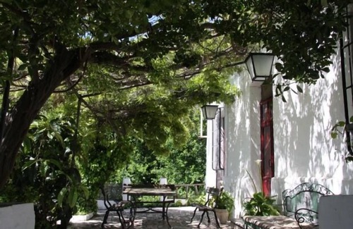 Laroles Cabaña | Casa Rural en el centro de La Alpujarra de Granada, a 1 km de Laroles