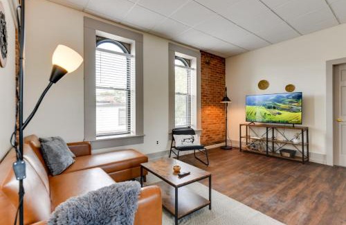 Buffalo Apartamento | Buffalo Apartment with Balcony 1 Mi to Downtown!