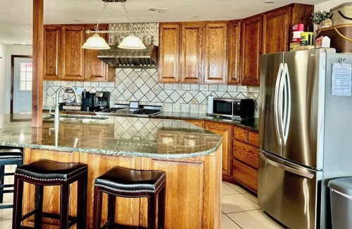 Tahlequah Cabina | Buffalo Cabin; Gorgeous Illinois River view!