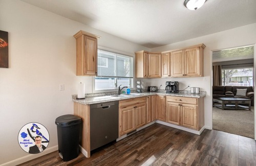 Great Falls Casa | Buffalo Jump Retreat - Extended Stay