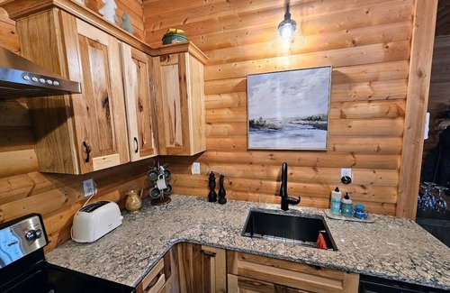 Richwood Cabina | Buffalo Lake Cabin I Private Beach l Detroit Lakes l Pet Friendly
