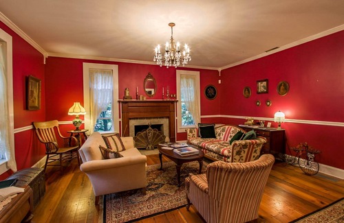 West Jefferson Cama Y Desayuno | Buffalo Tavern Bed & Breakfast