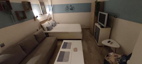 Neos Marmaras Apartamento | Buffy's back yard