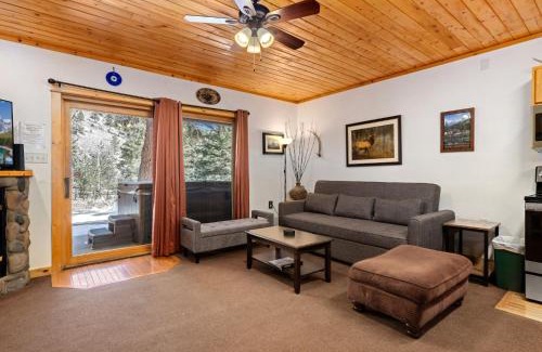 Fall River Estates Apartamento | Bugle Pointe B16 by Estes Park Condos