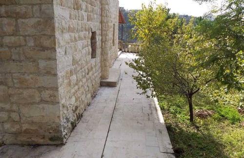 Kfoun Casa | ** Construido en 1885 ** Casa con Encanto Byblos