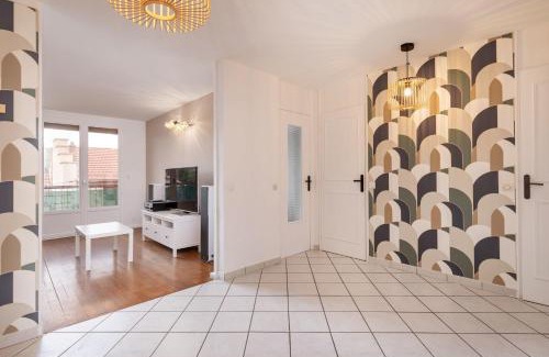 Oullins Apartamento | Buissière Apartment - Cozy for 4 people in Oullins