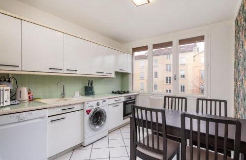 Oullins Apartamento | Buissière Apartment - Cozy for 4 people in Oullins