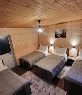 Theth Cama Y Desayuno | Bujtina Pllumi Theth