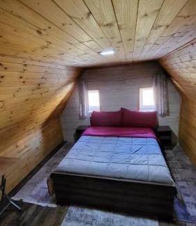 Theth Cama Y Desayuno | Bujtina Pllumi Theth