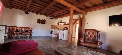 Bernartice Casa | Bukovská chaloupka