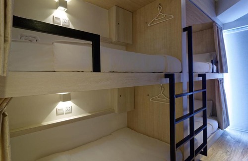 Tanjung Aru Hostal | BULATAN Hostel