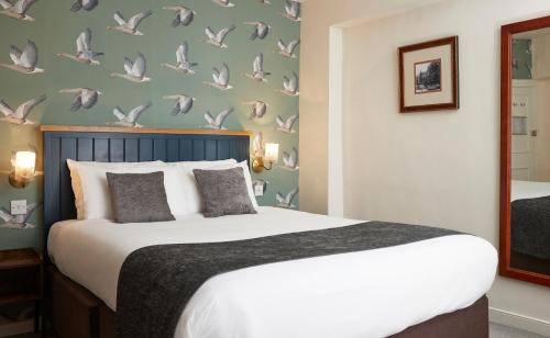 Long Melford Hotel | Bull Hotel by Greene King Inns