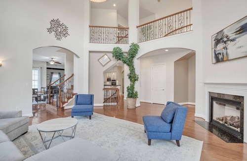 Haymarket Casa | Bull Run Estate: Luxury Retreat w/ Scenic Views by RedAwning