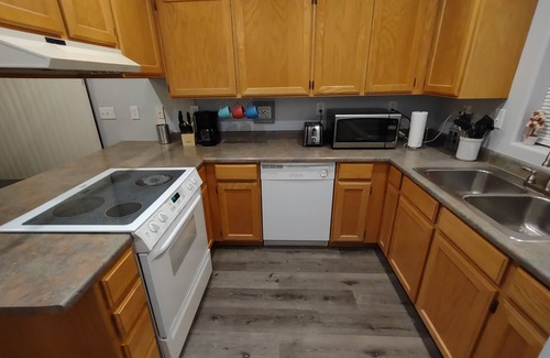 Holiday Shores Casa | Bullhead and Laughlin retreat