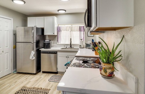 Holiday Shores Casa | Bullhead City Escape Near River: Snowbirds Welcome