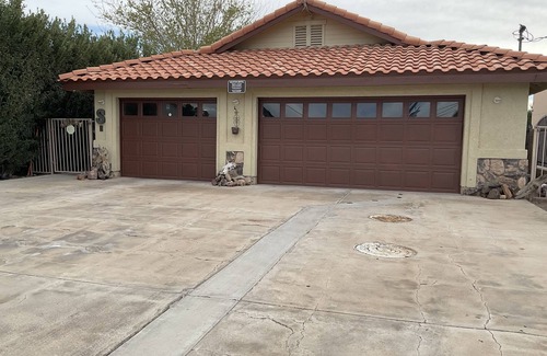 Bullhead City Casa | Sandy Beach, Alquiler y Bullhead City Riverfront 4 Dormitorio 3 Baños W / muelle privado