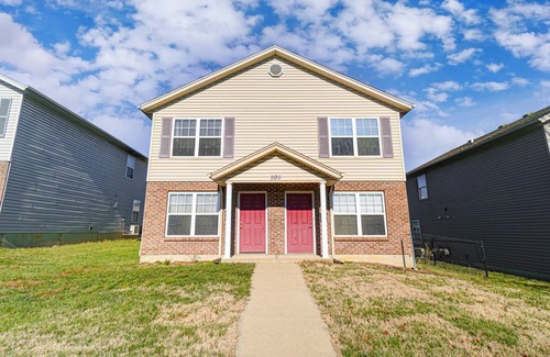 Hamilton Casa | Bump Set Slam Dunk @ SpookyNook - Sports Inspired Townhome - 1 Min Walk to Venue