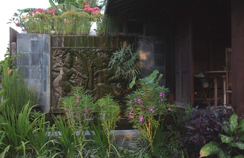 Timbulharjo Casa | Bungalow 1, Bungalow ecológico de madera en Jogja