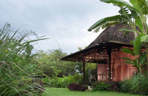 Timbulharjo Casa | Bungalow 1, Bungalow ecológico de madera en Jogja