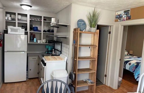 West Okoboji Casa | Bungalow 5: Lake Livin’ Bungalow