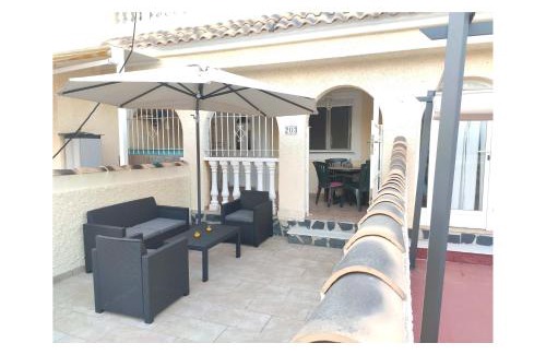 Gran Alacant Apartamento | BUNGALOW ACOGEDOR EN GRAN ALACANT