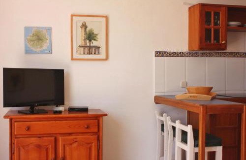 Playa del Aguila Apartamento | Bungalow Auf Einem Felsen Direkt Am Meer
