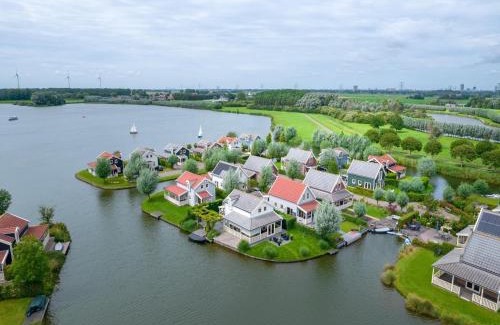 Municipality of Nissewaard Casa | Bungalow by Water near Rotterdam