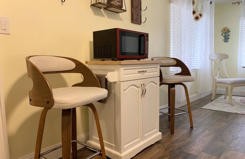 Tavares Casa | Bungalow close to Lake Dora, Big House, fishing, Mt Dora and downtown Tavares