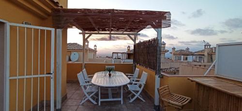 Monte Faro Casa | BUNGALOW CON ENCANTO, MONTE DE MAR
