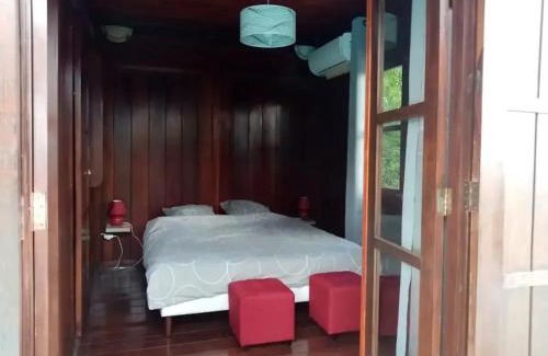 La Riviere Saint-Louis Casa | Bungalow confortable à Ruisseau avec piscine partagée