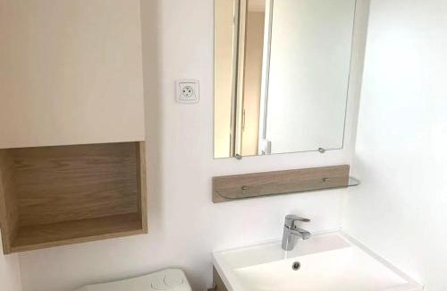 Serignan Casa | Bungalow confortable à Sérignan avec piscine partagée