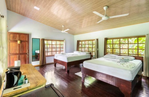Bahía Drake Casa | Bungalows on Rincón Beach, Drake Bay