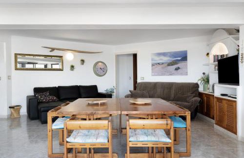 Urbanización Famara Casa | Bungalow Famara, Lanzarote