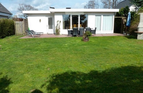 Lensterstrand Casa | Bungalow for 7 guests with 85m² in Lensterstrand (54802)