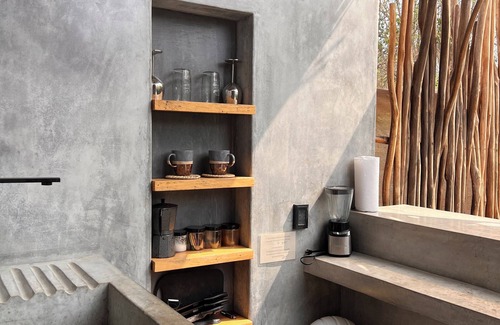 Troncones Casa | Bungalow GAIA - Alberca privada Internet alta velocidad STARLINK ( Petfriendly)