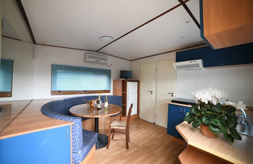 Villanova d'Albenga Casa | Bungalow en Ferienresidenz con piscina