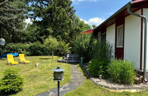 Jessern Casa | Bungalow-Jessern Ferienhaus im Grünen mit Seeblick