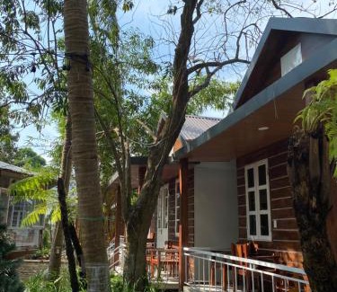 Hue Chalet De Esquí | Bungalow Kim Long, Huế