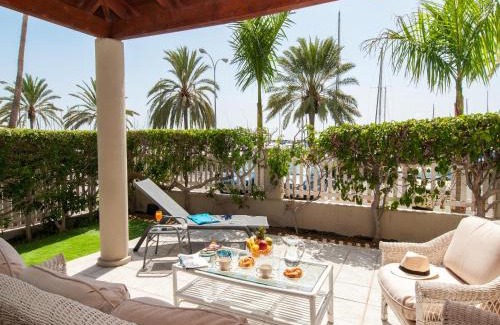 Pasito Blanco Apartamento | Bungalow Marina Deluxe by VillaGranCanaria