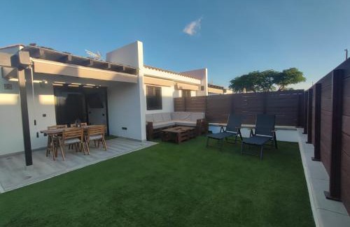 Maspalomas Casa | Bungalow Maspalomas Golf con jacuzzi, piscina y jardín