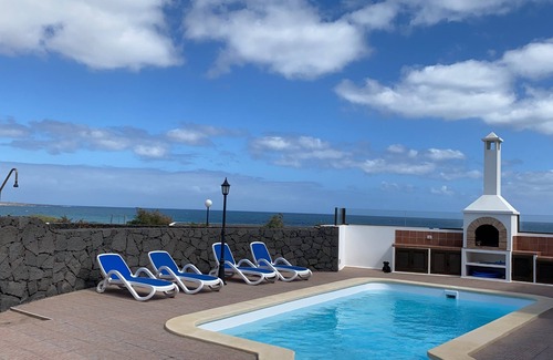 Urbanización Famara Casa | Bungalow Playa Famara
