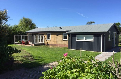 Ballum Casa | Casa Vacacional en Frisia junto al Bosque