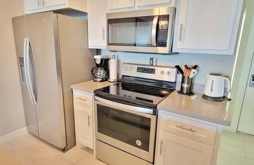 Port Isabel Casa | Bungalow Tarvana #2 3 Bedroom Home by RedAwning