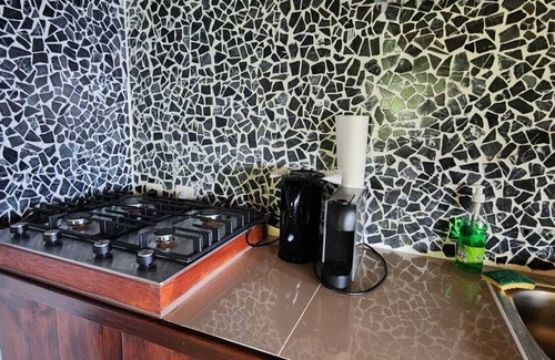 Teahupoo Casa | Bungalow Tipanier