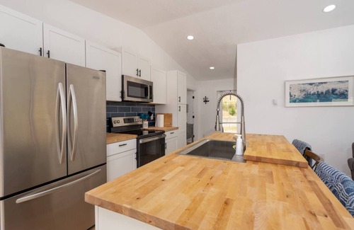 Bayview Casa | Bungalow Top Floor Only
