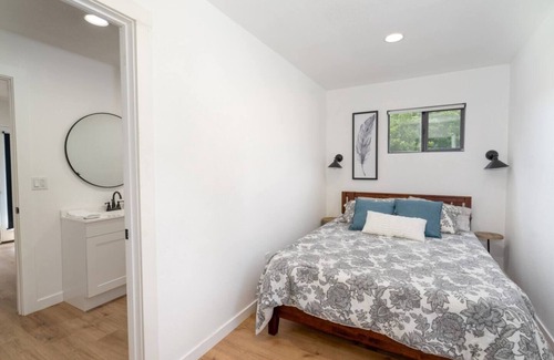 Bayview Casa | Bungalow Top Floor Only
