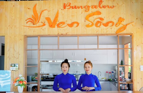 Tra Vinh Cabina | BUNGALOW VEN SONG