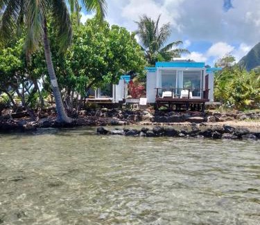 Moorea-Maiao Casa | bungalow vue lagon 180 degré, la maison bleue